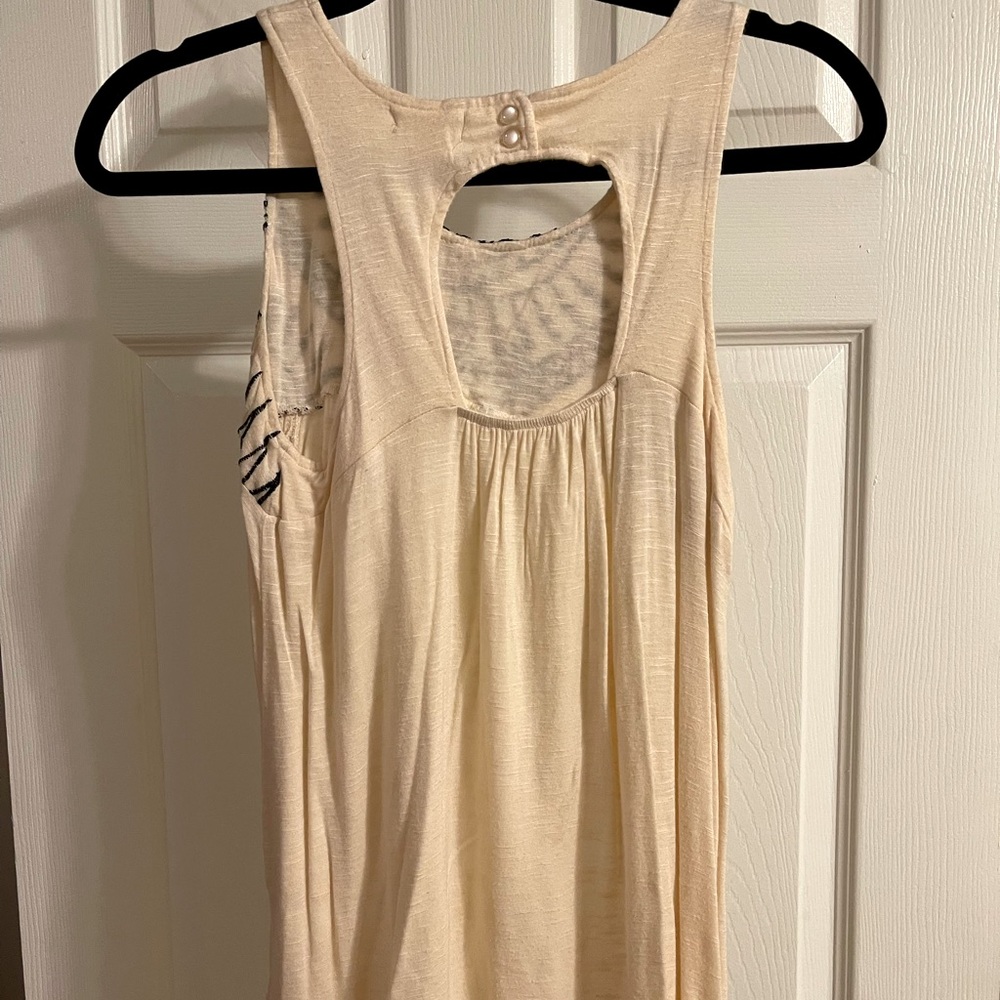 Target Top - Picture 2 of 3